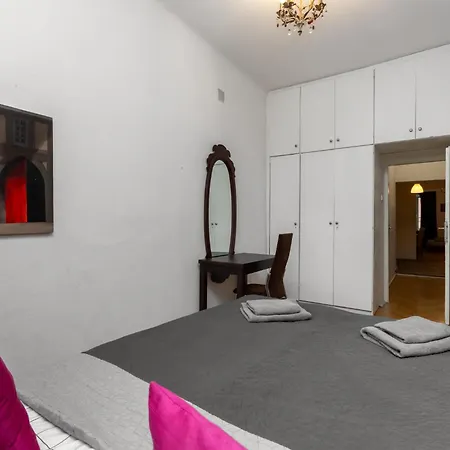 Golden - Huge Comfortable 4 Bedrooms - Old Town - Freta Appartement Varsovie
